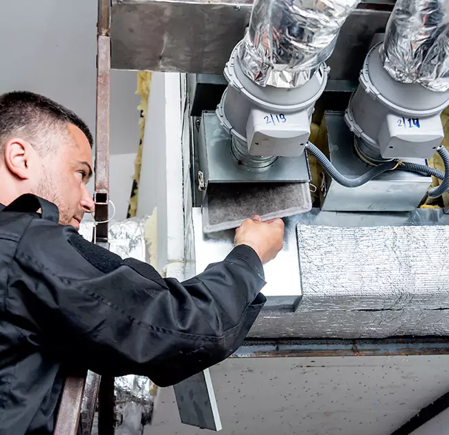 Why Homeowners Businesses Trust Us in Northbrook, IL?